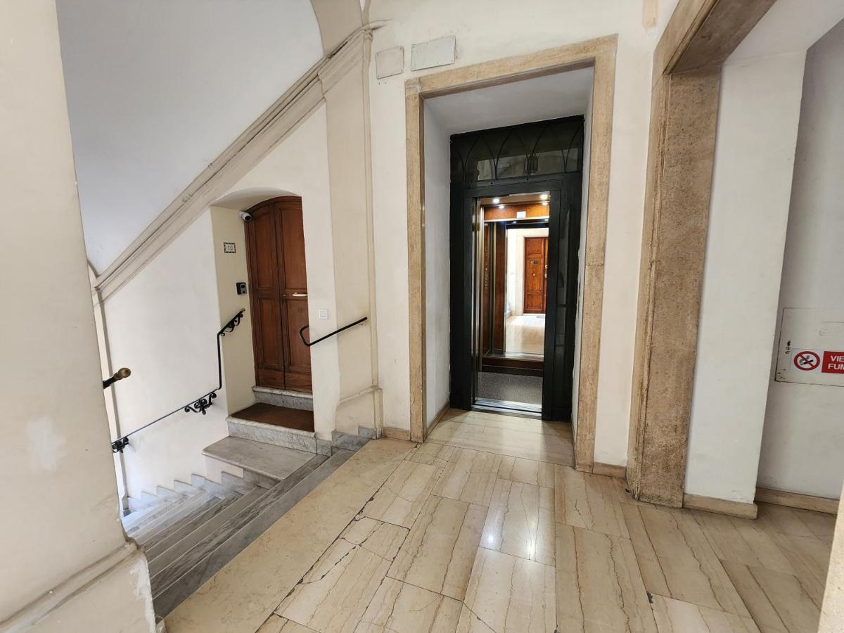 Charming Stay In Roma - Luxury Holiday Apartment Dış mekan fotoğraf